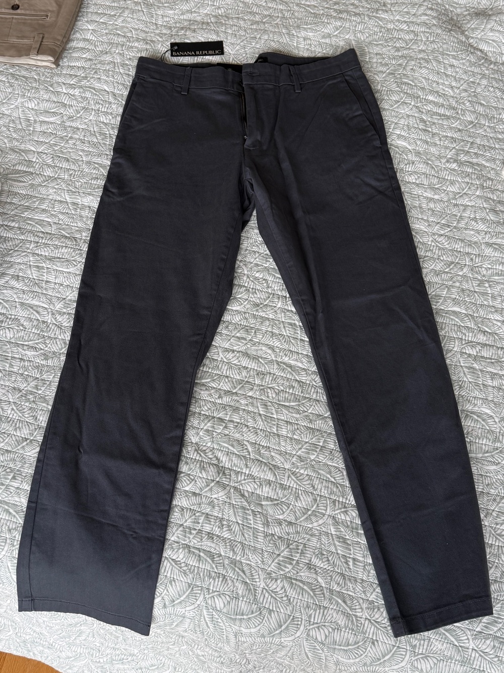 Banana Republic Men's Chinos - Slim Straight